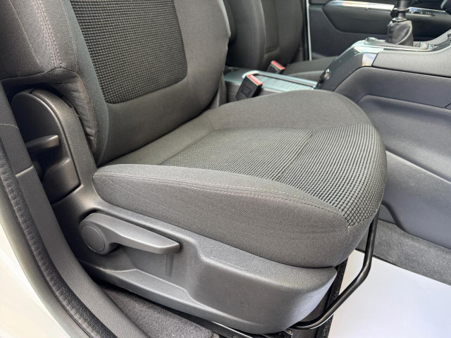 PEUGEOT 5008 Allure 1.6 HDI 115 FAP