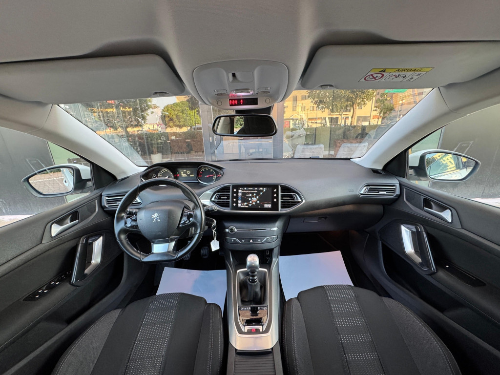 PEUGEOT 308 Allure 1.6... 2