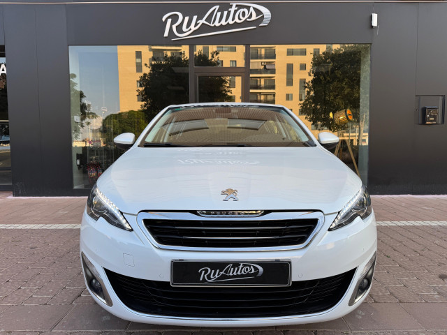 PEUGEOT 308 Allure 1.6 BlueHDi 120
