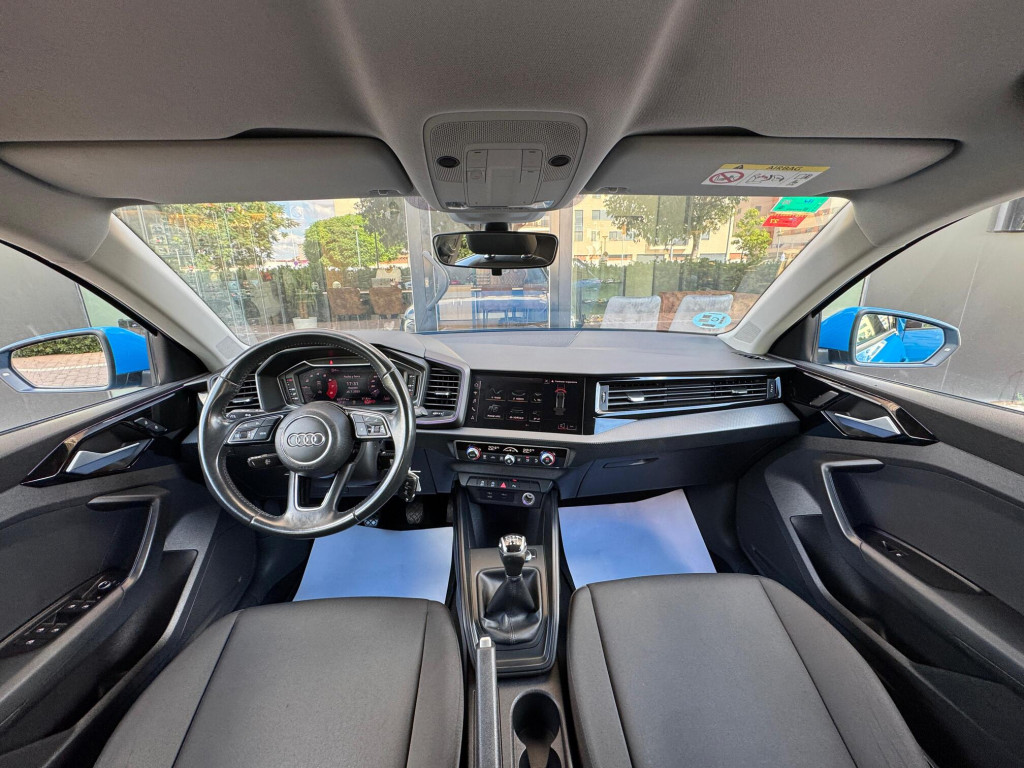 AUDI A1 30 TFSI Sportback 2