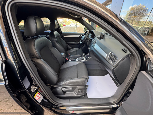 AUDI Q3 2.0 TDI quattro S line edition