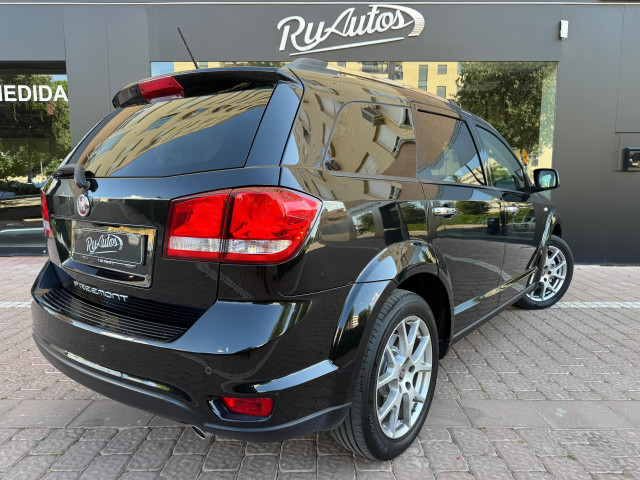 FIAT Freemont Lounge 2.0 16v