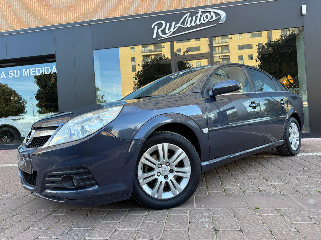 OPEL Vectra Sport 1.9 CDTI 16v