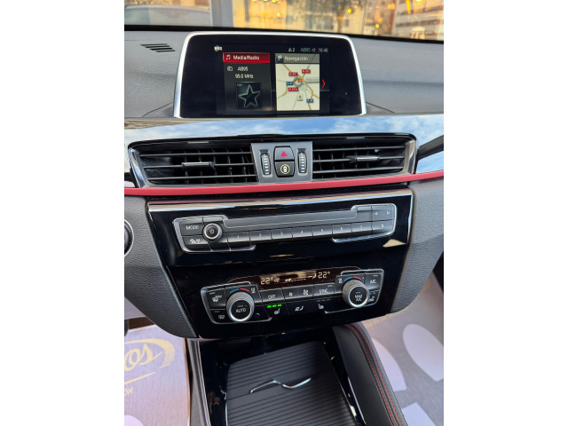 BMW X1 sDrive18d Business