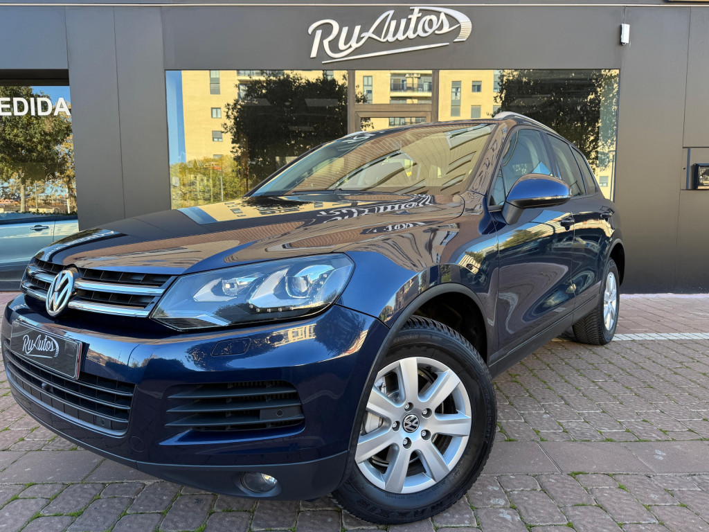 VOLKSWAGEN Touareg 3.0 V6...