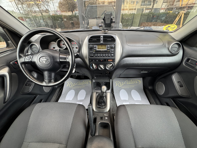 TOYOTA Rav4 1.8 VVTi Luna 4X2