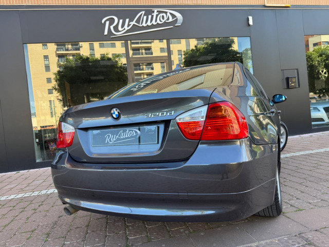 BMW Serie 3 320D