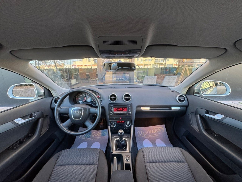 AUDI A3 Sportback 2.0 TDI... 2