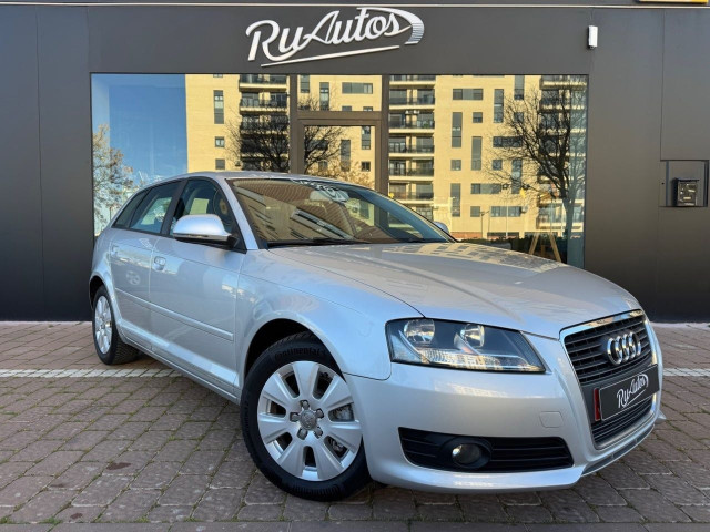AUDI A3 Sportback 2.0 TDI 140cv DPF Attraction
