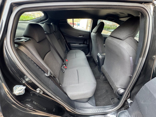 TOYOTA CHR 1.8 125H Dynamic Plus