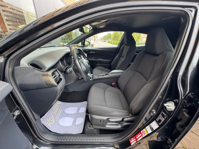 TOYOTA CHR 1.8 125H Dynamic Plus