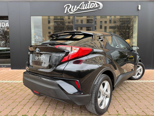 TOYOTA CHR 1.8 125H Dynamic Plus