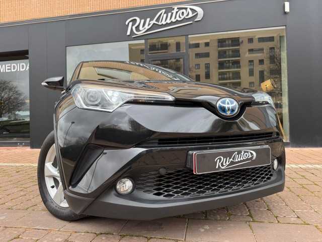 TOYOTA CHR 1.8 125H Dynamic Plus