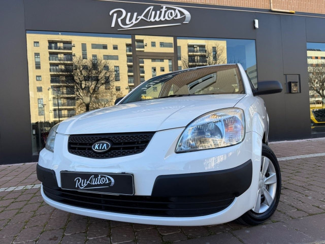 KIA Rio 1.5 CRDi Emotion