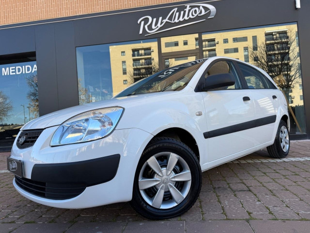 KIA Rio 1.5 CRDi Emotion
