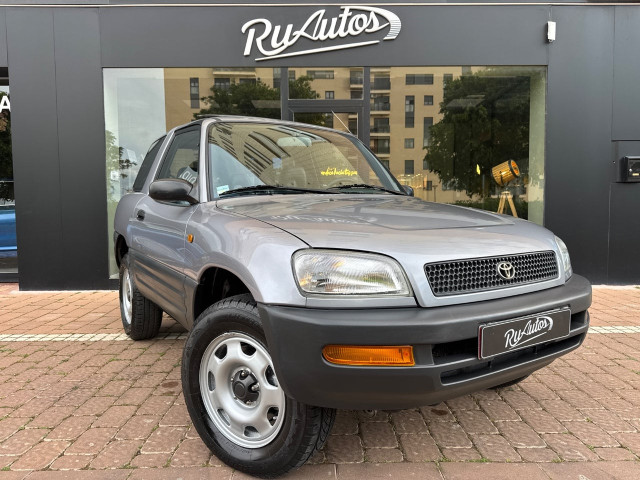 TOYOTA Rav4 2.0I 16V