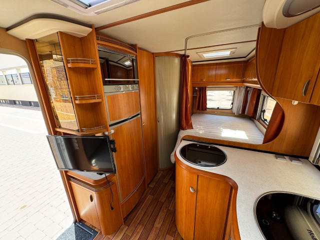 AUTOCARAVANA PERFILADA HOBBY SIESTA 600