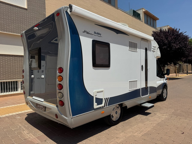 AUTOCARAVANA PERFILADA HOBBY SIESTA 600