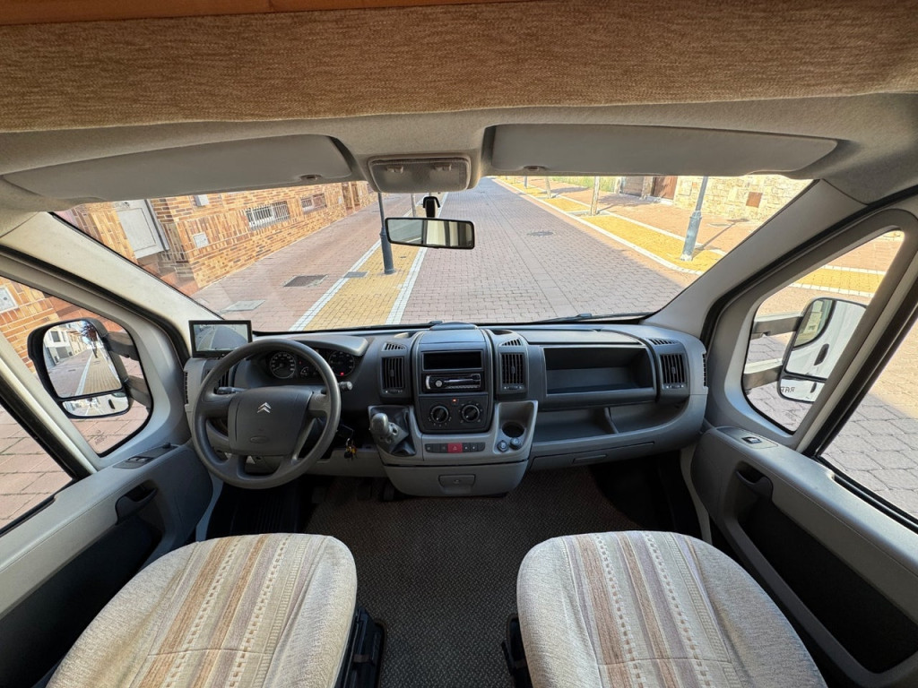 AUTOCARAVANA PERFILADA... 2