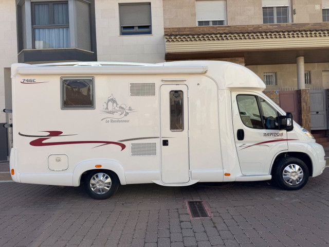AUTOCARAVANA PERFILADA RAPIDO 346C