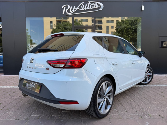 SEAT Leon 2.0 TDI 184cv StSp FR