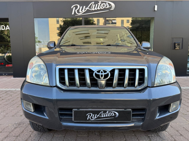 TOYOTA Land Cruiser 3.0 D4D VXL
