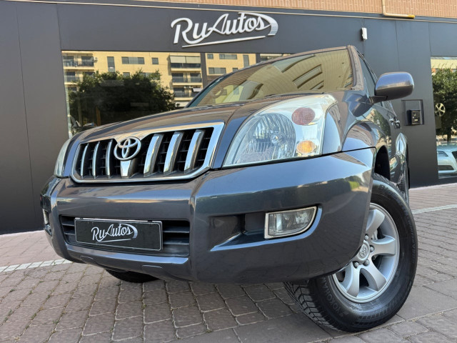 TOYOTA Land Cruiser 3.0 D4D VXL