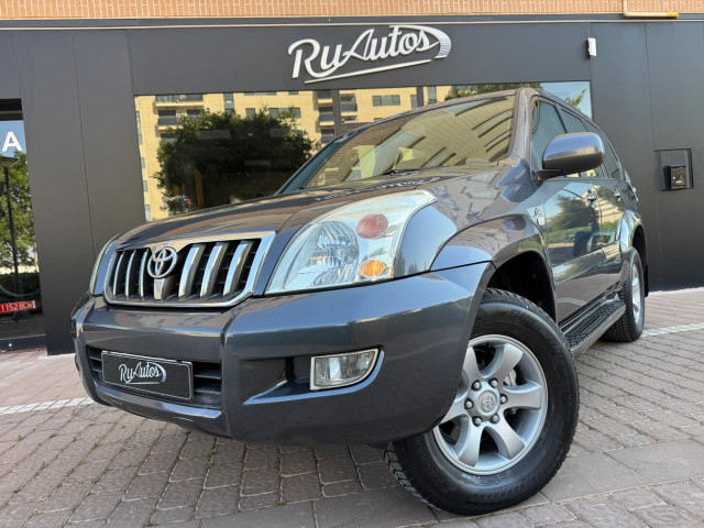 TOYOTA Land Cruiser 3.0 D4D VXL