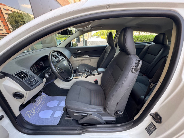 VOLVO C30 1.6 DRIVe Momentum