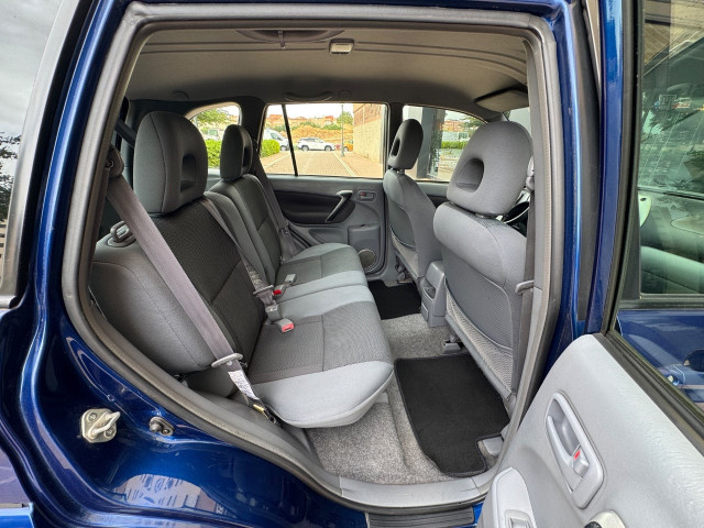 TOYOTA Rav4 2.0 VVTi Sol 4X4