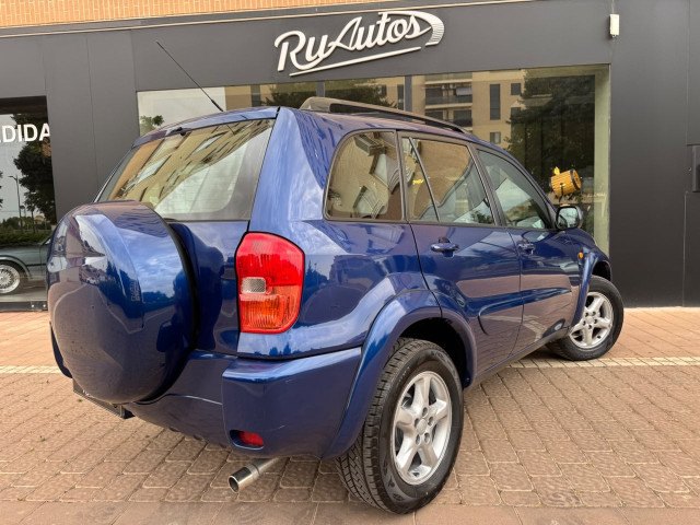 TOYOTA Rav4 2.0 VVTi Sol 4X4