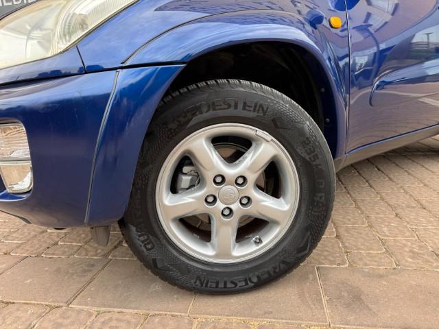 TOYOTA Rav4 2.0 VVTi Sol 4X4