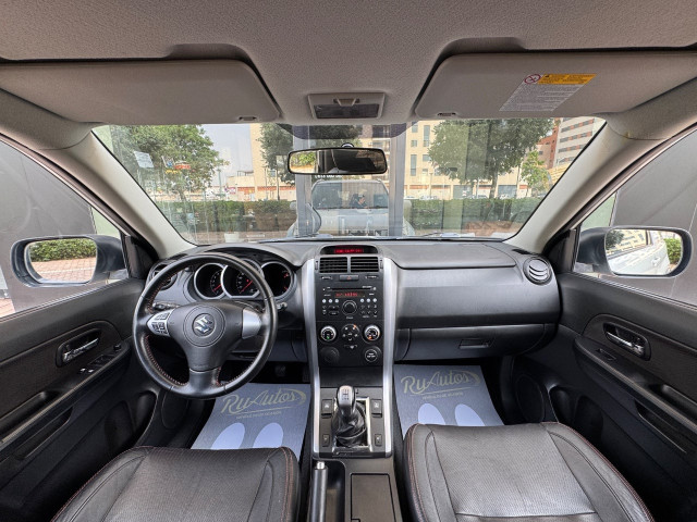 SUZUKI Grand Vitara 1.6 VVT JXE