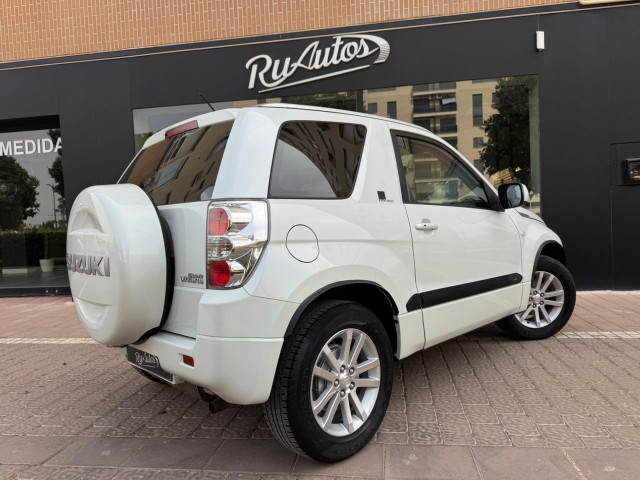SUZUKI Grand Vitara 1.6 VVT JXE