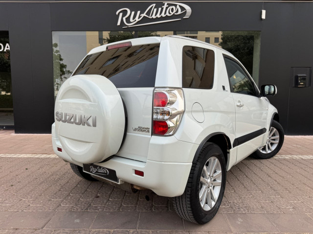 SUZUKI Grand Vitara 1.6 VVT JXE
