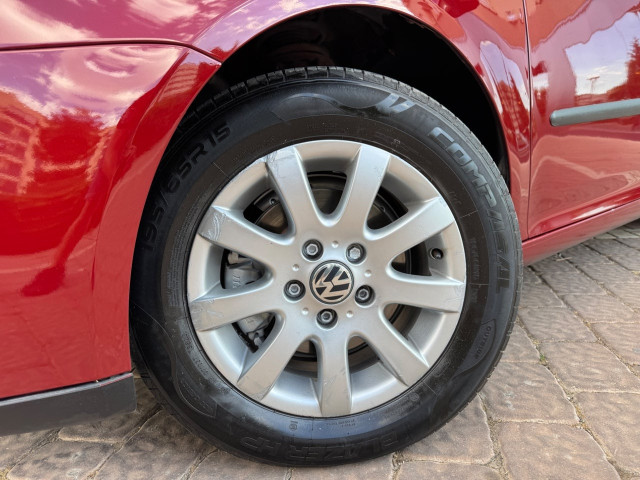 VOLKSWAGEN Golf 1.6 FSI Highline