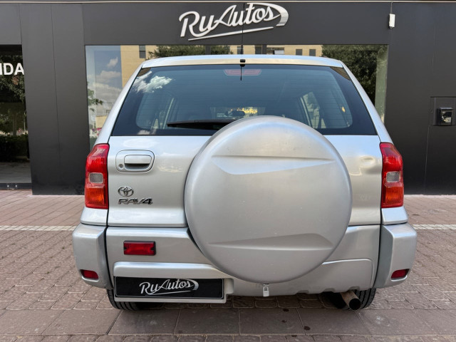 TOYOTA Rav4 1.8 VVTi Luna 4X2