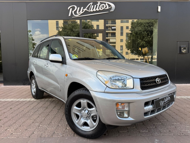 TOYOTA Rav4 1.8 VVTi Luna 4X2