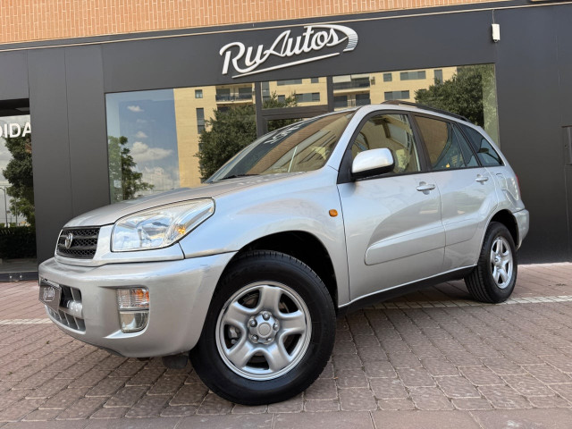 TOYOTA Rav4 1.8 VVTi Luna 4X2