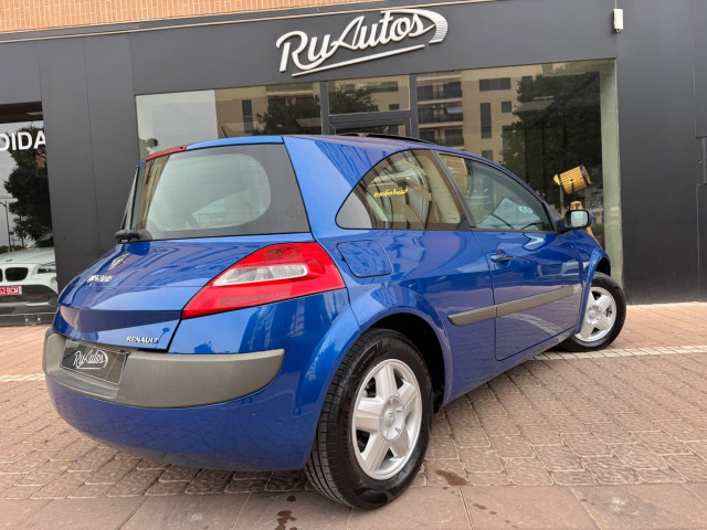 RENAULT Megane EXTREME 1.9DCI
