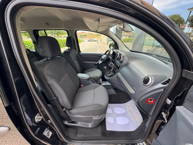 MERCEDES-BENZ Citan 109 CDI Tourer Plus Largo