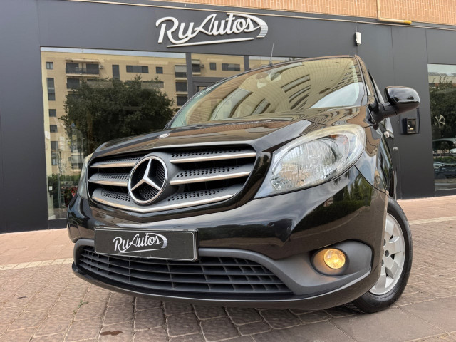 MERCEDES-BENZ Citan 109 CDI Tourer Plus Largo