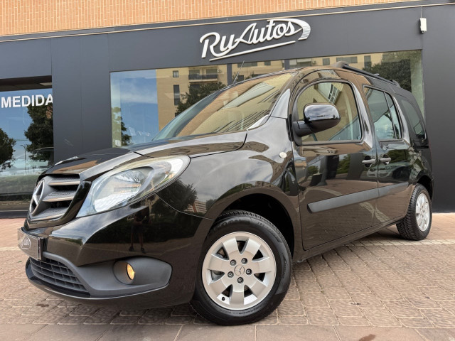 MERCEDES-BENZ Citan 109 CDI Tourer Plus Largo