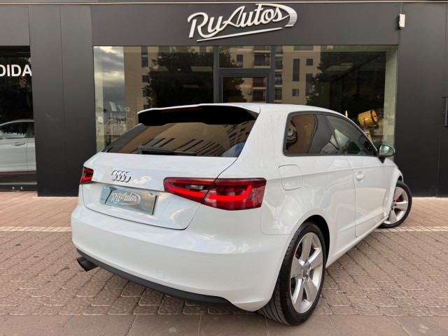AUDI A3 1.4 TFSI 122cv Ambition