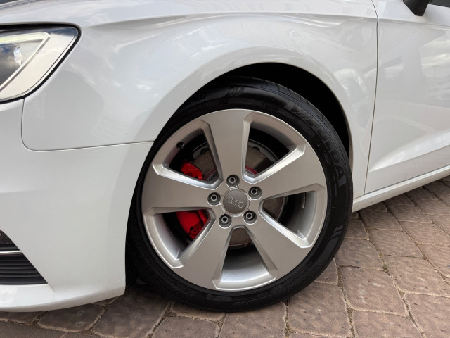 AUDI A3 1.4 TFSI 122cv Ambition