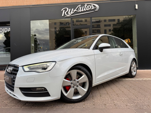 AUDI A3 1.4 TFSI 122cv Ambition