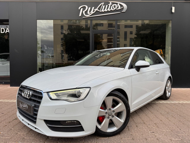AUDI A3 1.4 TFSI 122cv Ambition
