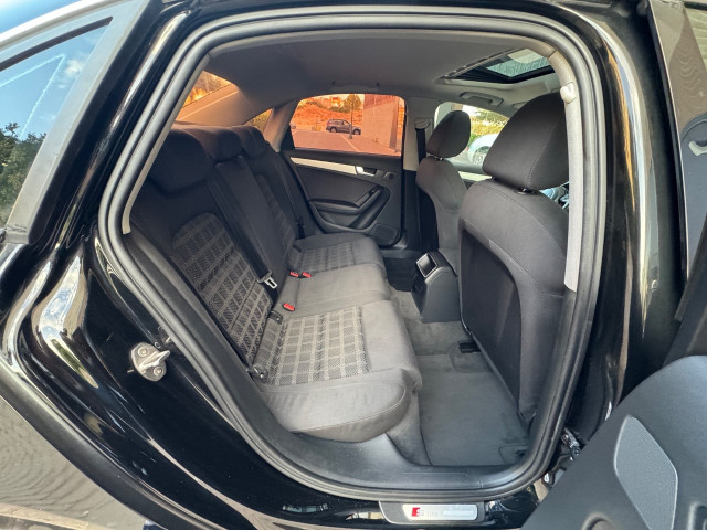 AUDI A4 2.0 TDI 150cv S line edition