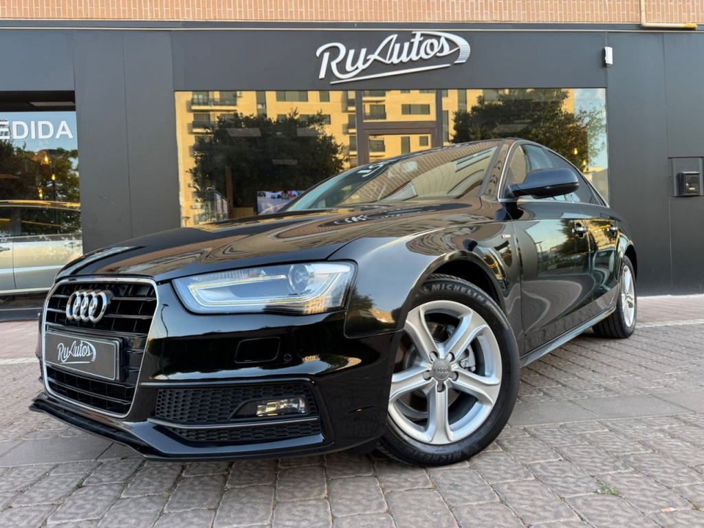 AUDI A4 2.0 TDI 150cv S...