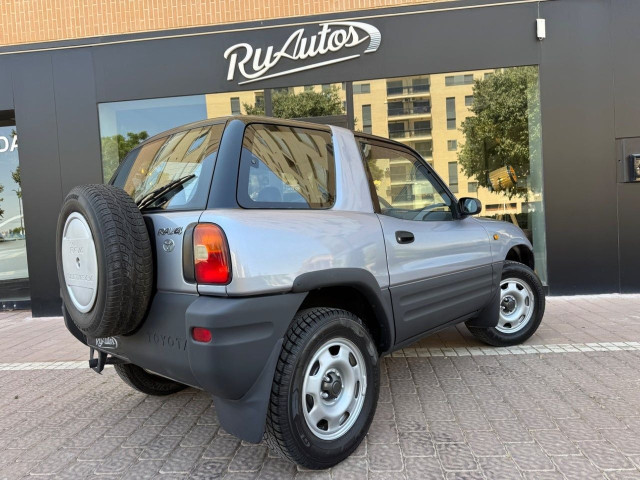 TOYOTA Rav4 RAV-4 GX
